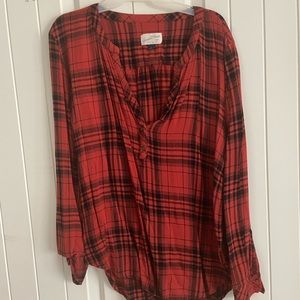 Plaid Tunic top with buttons